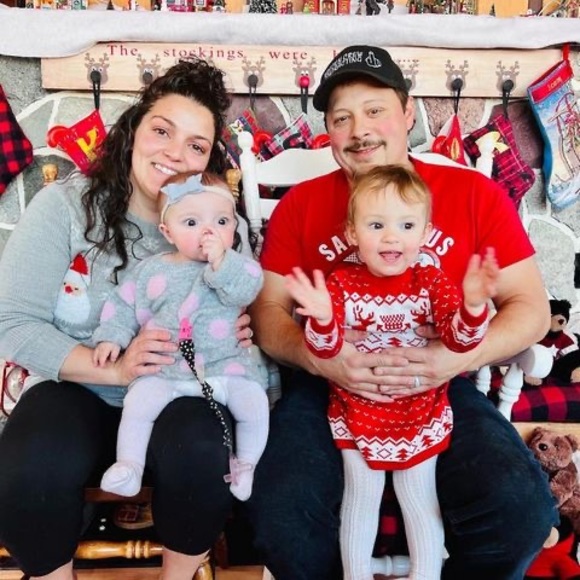 Meet your Posher, Michelle - Picture 1 of 3